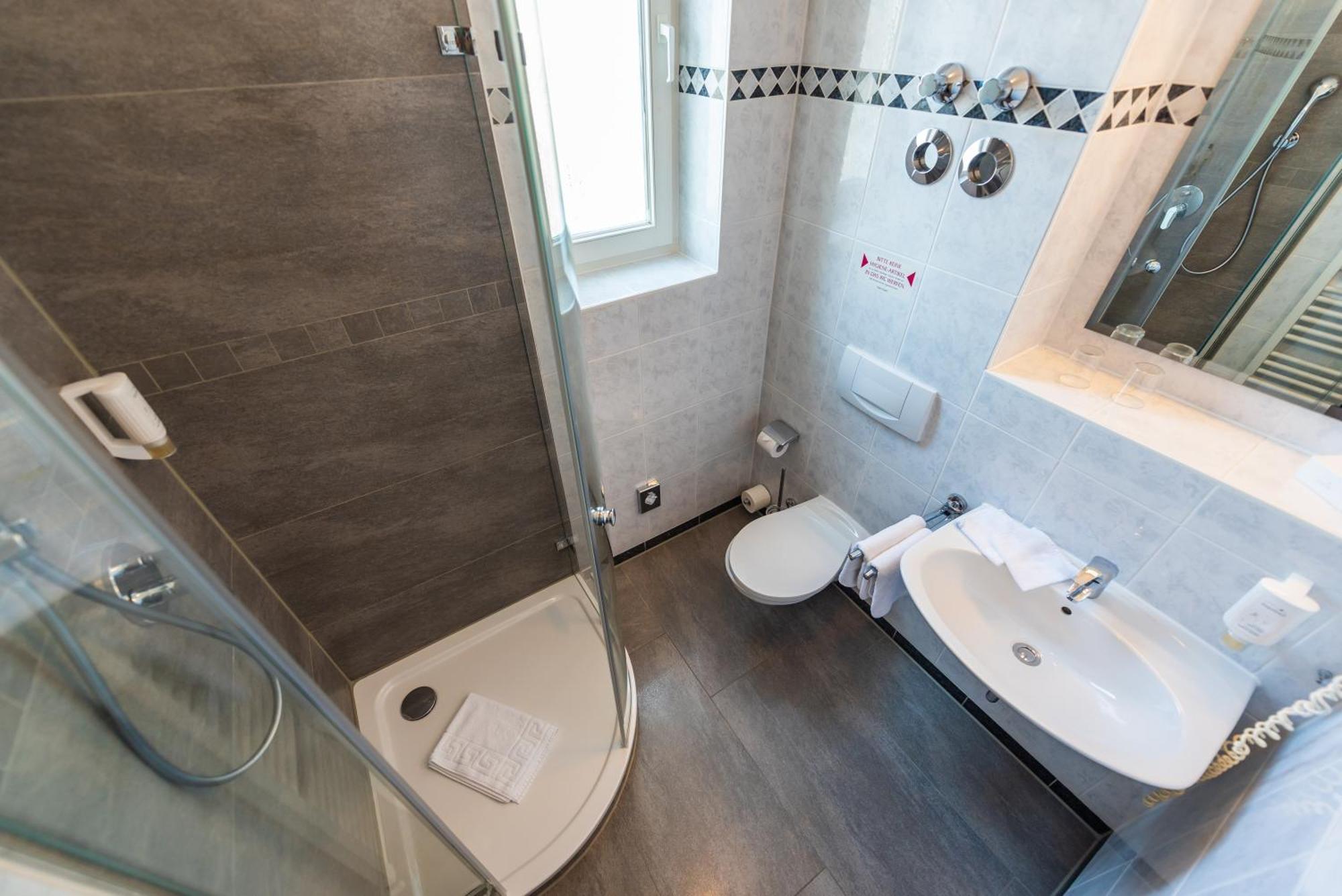 Garni Getreuer Eckart Binz