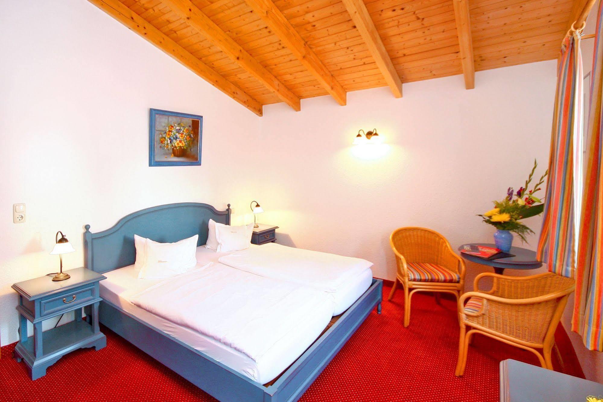 Hotel Garni Getreuer Eckart 3*